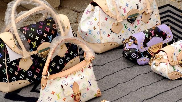 Louis Vuitton stopt met kleurrijke tassen