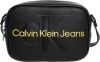Calvin Klein Zwarte Schoudertas Sculpted Camera Bag18 Monol online kopen
